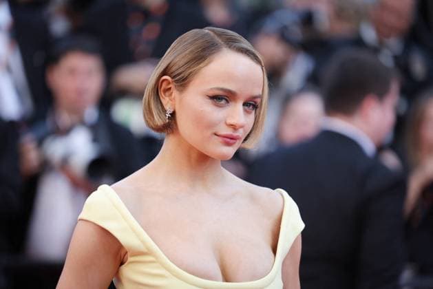 Cannes Closing Ceremony DB Joey King attending the Red Carpet of the closing ceremony at the 77th annual Cannes Film Festival at Palais des Festivals on May 25, 2024 in Cannes, France. Photo by David Boyer ABACAPRESS.COM Cannes France  Copyright: xBoyerxDavid ABACAx