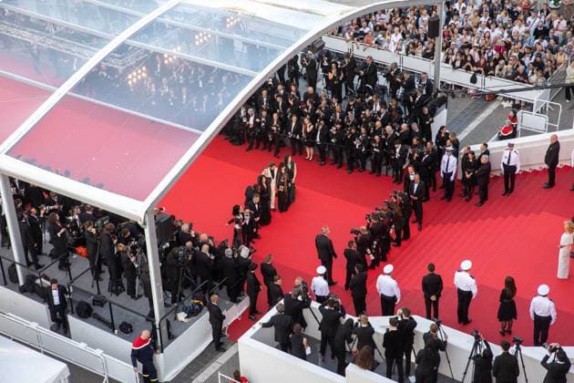 Cannes - Closing Ceremony Arrivals President of the Festival Iris Knobloch, Jury Members Pierfrancesco Favino, Nadine Labaki, Lily Gladstone, President of the Jury Greta Gerwig, members Juan Antonio Bayona, Eva Green, Omar Sy, Ebru Ceylan, Hirokazu Kore-eda and Cannes Film Festival director Thierry Fremaux attending the Closing Ceremony Red Carpet at Palais Des Festivals in Cannes, France on May 25 2024 as part of the 77th Cannes Film Festival. Photo by Cyril Chateau ABACAPRESS.COM Cannes France Copyright: xChateauxCyril ABACAx