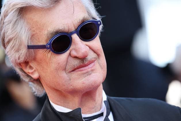Cannes - Closing Ceremony Arrivals Wim Wenders attends the Red Carpet of the closing ceremony at the 77th annual Cannes Film Festival at Palais des Festivals on May 25, 2024 in Cannes, France. Photo by Shootpix ABACAPRESS.COM Cannes France  Copyright: xShootpix ABACAx