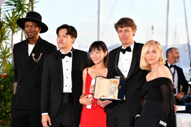 Baloji, Chiang Wei Liang, You Qiao Yin, Halfdan Ullmann Tondel and Emmanuelle Beart at the photocall with the award winners at the Festival de Cannes 2024 77 Cannes International Film Festival at the Palais des Festivals Cannes, 25 05 2024 Foto:xD.xBedrosianx xFuturexImagex preistraeger_4540