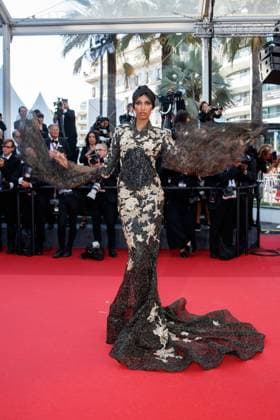 Festival de Cannes Red Carpet Closing Carpet Ikram Abdi at the Closing Ceremony of the 77 Cannes International Film Festival on 25 05 2024 Copyright: xEventpressxKochanx