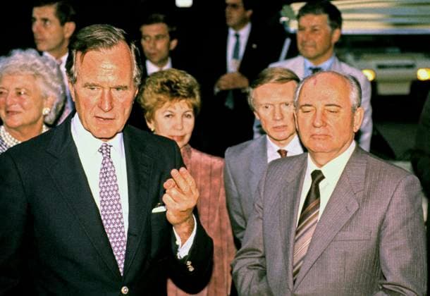 Bush Meets Gorbachev United States President George H.W. Bush, left, and President Mikhail Gorbachev of the Union of Soviet Socialist Republics, right, hold an impromptu press conference after their day of talks at Camp David, the presidential retreat near Thurmont, Maryland on Saturday, June 2, 1990. It was the conclusion of three days of talks between the two leaders. From left to right, President Bush, first lady Barbara Bush, Raisa Gorbachev, unidentified interpreter, and President Gorbachev. Credit: Ron Sachs CNP Thurmont Maryland United States of America EDITORIAL USE ONLY Copyright: xx RonxSachsx cnpphotos258606