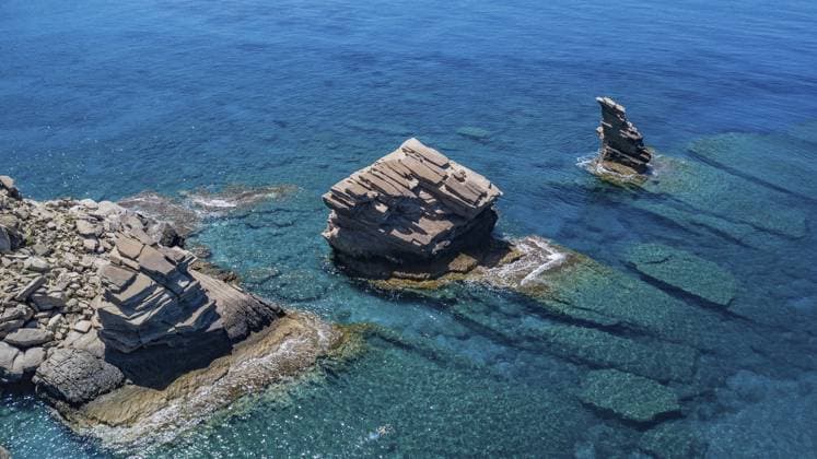 Creative Highlights World Aerial view of excursion destination Triopetra three rocks rock landscape next to it flat underwater rocks small rock reef on coast south coast of Libyan Sea Mediterranean Sea of Crete, Triopetra, Crete, Greece, Europe *** Aerial View of Excursion Destination Trio Petra Three Rocks Rock Landscape Next to IT Flat UNDERWATER Rocks Small Rock Reef ON Coast South Coast of Libyan Sea Mediterranean Sea of Crete, Triopetra, Crete, Greece, Europe Copyright: imageBROKER/FrankxSchneider iblfrs10676877.jpg
