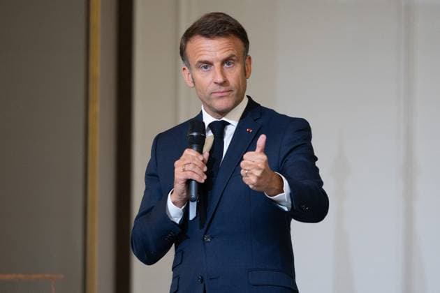 Award ceremony No to bullying at the Elysee - Paris French President Emmanuel Macron during the award ceremony No to bullying rewarding students involved in the fight againt cyberbullying at the French Elysee Presidential Palace, in Paris on May 29, 2024. Photo by Raphael Lafargue ABACAPRESS.COM Paris France  Copyright: xLafarguexRaphael ABACAx