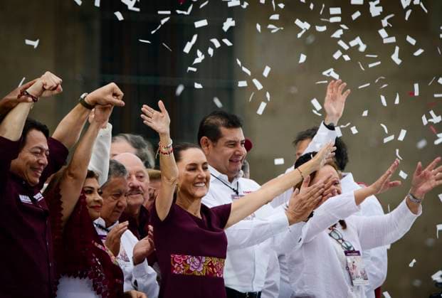 May 29, 2024, Mexico City, Mexico City, Mexico: The candidate for the presidency of Mexico, of the Let s Keep Making History coalition, Claudia Sheinbaum, during the closing of her campaign, in front of the National Palace, in the ZoÂ³calo of Mexico City before thousands of people ahead of the elections on the 2nd of June. Mexico City Mexico - ZUMAn296 20240529_zip_n296_012 Copyright: xJorgexNunezx