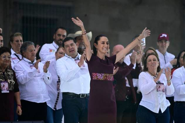 Claudia Sheinbaum Holds Final Rally - Mexico City The Candidate for the presidency of Mexico, Claudia Sheinbaum Pardo by Juntos Hagamos Historia alliance in her campaign speech during the closing of the political campaign in the main square of Mexico. Mexico City, Mexico, May 29, 2025. Photo by Carlos Tischler Eyepix Group ABACAPRESS.COM Mexico City Mexico  Copyright: xTischlerxCarlos Eyepix ABACAx