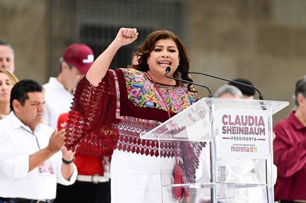 Claudia Sheinbaum Closing Campaign Clara Brugada, candidate for Mexico City Head of Government speaking during the closing campaign of the Candidate for the presidency of Mexico by Juntos Hagamos Historia alliance Claudia Sheinbaum Pardo in the main square of Mexico. on May 29, 2024 in Mexico City, Mexico. Mexico City CDMX Mexico Copyright: xCarlosxTischlerx