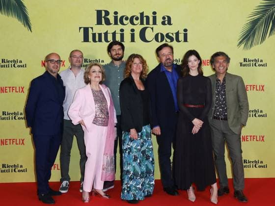 Entertainment Themen der Woche KW22 Entertainment Bilder des Tages Rome, Photocall for the Netflix film Rich at all costs Rome, The Space Moderno cinema, photocall for the Netflix film Ricchi at all costs . In the photo: Giovanni Bognetti, Fioretta Mari, Claudio Colica, Angela Finocchiaro, Christian De Sica, Dharma Mangia Woods, Ninni Bruschetta Rome Italy  Copyright: xIPA ABACAx