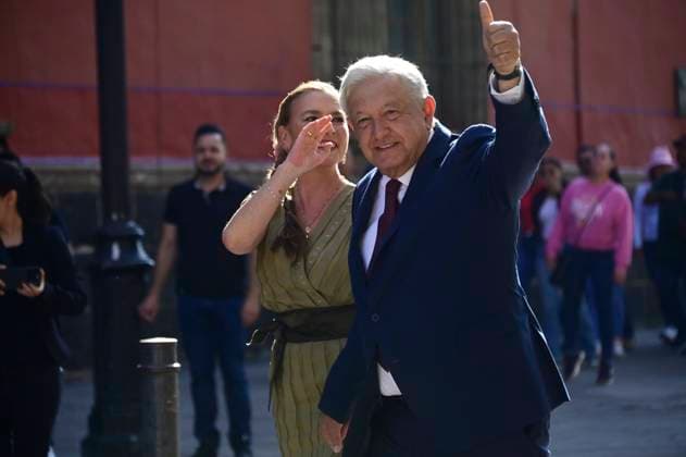 The President of Mexico, Andres Manuel Lopez Obrador, accompanied by his wife Beatriz Gutio rrez MoÂ¼ller attend a polling booth to casting their vote at the ballot box during the general election. on June 2, 2024 in Mexico City, Mexico. Mexico City Mexico - ZUMAe321 20240602_zia_e321_017 Copyright: xCarlosxTischlerx