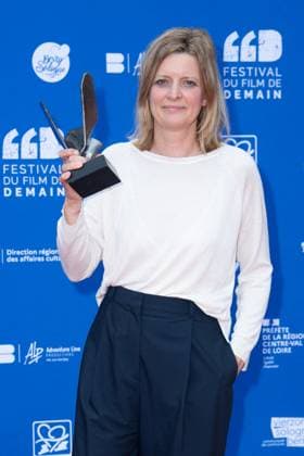 Vierzon Winners Photocall Jennifer Devoldere posing with her Audience Award for the movie Le Panache during the Winners Photocall as part of the Festival du Film de Demain in Vierzon, France on June 02, 2024. Photo by Aurore Marechal ABACAPRESS.COM Vierzon France  Copyright: xMarechalxAurore ABACAx
