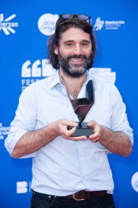Vierzon Winners Photocall Vincent Cappello posing with his Honorable Mention Award for the movie Nouveau Monde during the Winners Photocall as part of the Festival du Film de Demain in Vierzon, France on June 02, 2024. Photo by Aurore Marechal ABACAPRESS.COM Vierzon France  Copyright: xMarechalxAurore ABACAx