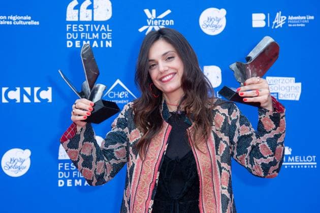 Vierzon Winners Photocall Margherita Vicario posing with her Award as Best Director for the movie Gloria during the Winners Photocall as part of the Festival du Film de Demain in Vierzon, France on June 02, 2024. Photo by Aurore Marechal ABACAPRESS.COM Vierzon France  Copyright: xMarechalxAurore ABACAx