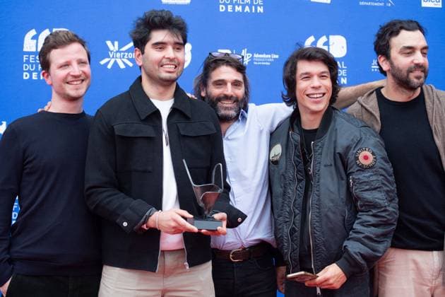 Vierzon Winners Photocall Vincent Cappello posing with his Honorable Mention Award for the movie Nouveau Monde with Sandor Funtek, Rohid Rahimi and producers during the Winners Photocall as part of the Festival du Film de Demain in Vierzon, France on June 02, 2024. Photo by Aurore Marechal ABACAPRESS.COM Vierzon France  Copyright: xMarechalxAurore ABACAx
