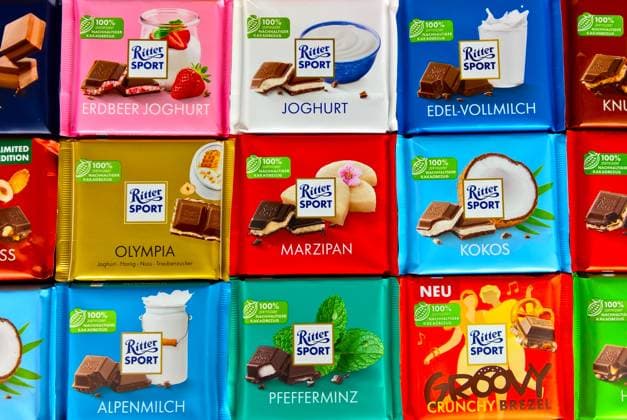 Ritter Sport ist eine Schokoladenmarke der Alfred Ritter GmbH und Co KG. Foto: Ritter Sport Schokolade, verschiedene Sorten *** Ritter Sport is a chocolate brand of Alfred Ritter GmbH und Co KG Photo Ritter Sport chocolate, different varieties
