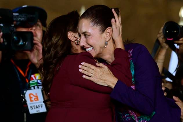 Claudia Sheinbaum Give Message After Won Mexico™s General Election 61-year-old, Candidate for Presidency of Mexico, Claudia Sheinbaum Pardo, accompanied by the Candidate for the Head of Government of Mexico City, Clara Brugada gives a messange to her supporters to celebrate her victory after know the electoral preliminary results of of Mexico s general election. Claudia Sheinbaum won with won around 58% of votes, according the preliminary electoral results that release on Monday. on June 3, 2024 in Mexico City, Mexico. (Photo by Carlos Tischler Eyepix Group) Copyright: xCarlosxTischler xEyepixxGroupx CT_03062024_121846