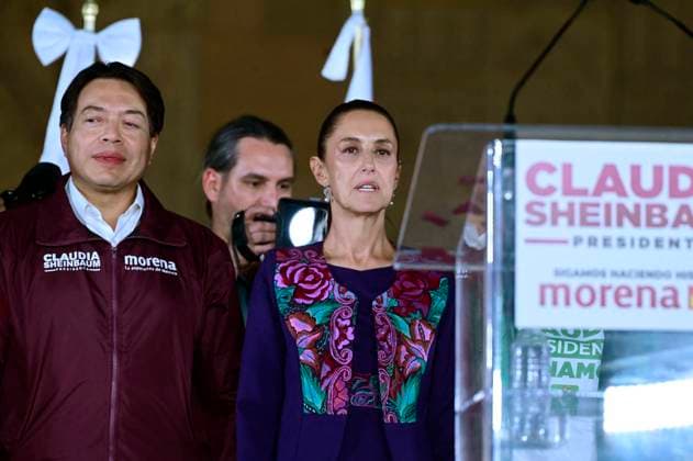 Claudia Sheinbaum Wins Mexico?s General Election 61-year-old, Candidate for Presidency of Mexico, Claudia Sheinbaum Pardo, accompanied by Mario Delgado gives a message to her supporters to celebrate her victory after know the electoral preliminary results of of Mexico s general election. Claudia Sheinbaum won with won around 58% of votes, according the preliminary electoral results that release on Monday. on June 3, 2024 in Mexico City, Mexico. Photo by Carlos Tischler Eyepix Group ABACAPRESS.COM Mexico City Mexico  Copyright: xTischlerxCarlos Eyepix ABACAx