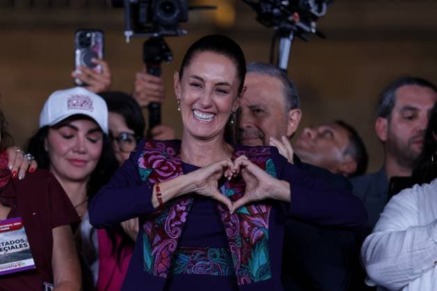 (240603) -- MEXICO CITY, June 3, 2024 -- Claudia Sheinbaum gestures during a celebration event in Mexico City, capital of Mexico, on June 3, 2024. Mexican climate scientist and former Mexico City mayor Claudia Sheinbaum celebrated her victory in Sunday s presidential elections as the candidate of the Let s Keep Making History coalition. Sheinbaum, aged 61, will become Mexico s first woman president in its more than 200 years of independence. (Photo by Xinhua) MEXICO-MEXICO CITY-PRESIDENTIAL ELECTIONS-CLAUDIA SHEINBAUM-CELEBRATION FranciscoxCanedo 