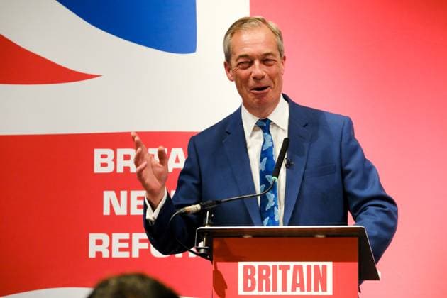 News Themen der Woche KW23 News Bilder des Tages Nigel Farage announces he will stand as a Reform UK MP in Clacton on Sea at the Reform UK press conference Featuring: Nigel Farage Where: London, United Kingdom When: 03 Jun 2024 Credit: Cover Images EDITORIAL USE ONLY. NOT FOR USE BY NEWSPAPERS BASED IN THE UK. Copyright: xx coverimg53815230