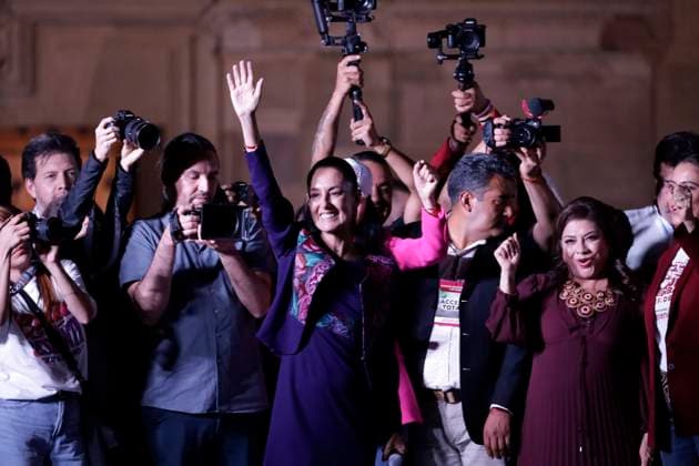 Candidate for Presidency of Mexico, Claudia Sheinbaum Pardo, accompanied by the Candidate for the Head of Government of Mexico City, Clara Brugada after giving a message at Mexico City main square to announce that she won the electoral contest after end Mexico s general elections. Mexico City Mexico - ZUMAe321 20240603_zia_e321_121 Copyright: xLuisxBarronx