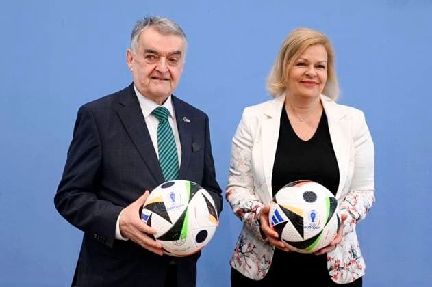 Herbert Reul and Nancy Faeser at the Federal Press Conference 10 days before the European Championship Preparing the federal and state governments for security and cohesion at the Federal Press Conference Center Berlin, 04 06 2024 Foto:xF.xKernx xFuturexImagex em_4604