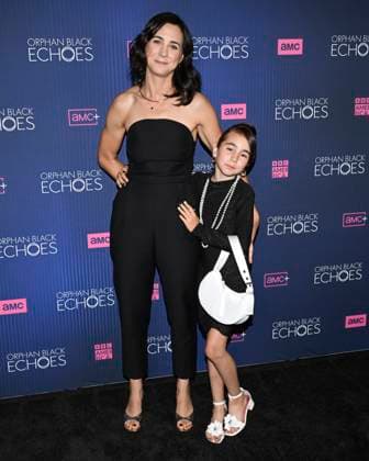 Orphan Black Echoes tapis rouge a Hollywood 04 June 2024 West Hollywood, California Anna Fishkow and Ruby Burgess Orphan Black Echoes Red Carpet at he West Hollywood EDITION Photo Credit Billy Bennight AdMedia 305921 2024 06 04 California West Hollywood United States  Copyright: xAdMediax STAR_305921_015