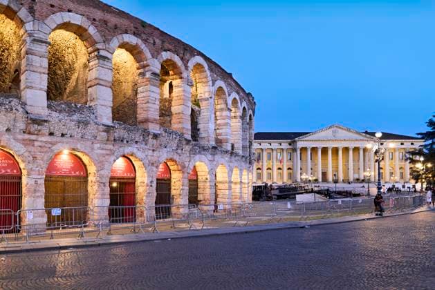 Verona Veneto Italy. The Verona Arena - Roman Amphitheatre and the Town Hall Verona Veneto Italy. The Verona Arena - Roman Amphitheatre and the Town Hall Copyright: xZoonar.com MarcoxBriviox 21624979