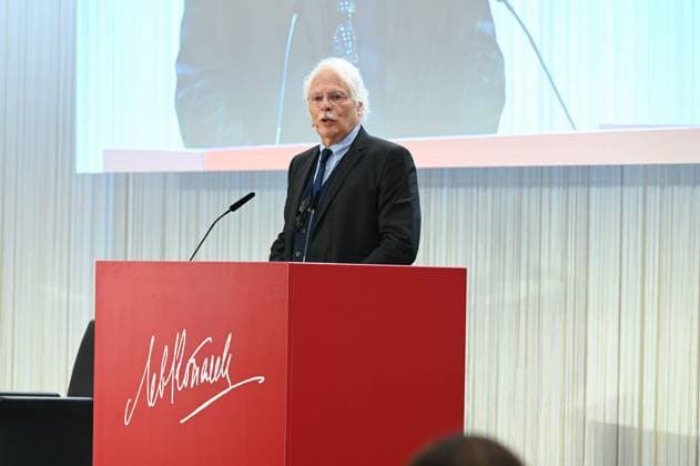 Journalist Thomas Roth speaks at the award ceremony for the Lev Kopolev Prize for Peace and Human Rights 2023 2024