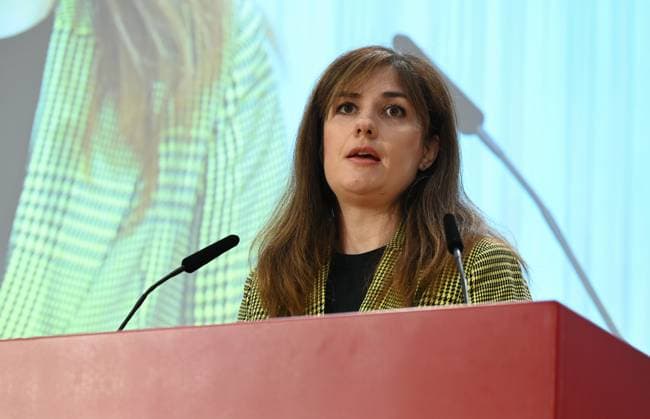 Ukrainian Consul General Iryna Shum accepted the award for the Klitschko brothers at the award ceremony for the Lev Kopolev Prize for Peace and Human Rights 2023 2024