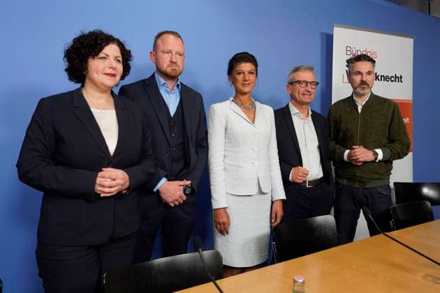 Pressekonferenz, Bündnis Sahra Wagenknecht Wahlnachlese zur Eurpawahl in der Bundespressekonferenz, Bündnis Sahra Wagenknecht, BSW, Parteivorsitzende, Sahra Wagenknecht, Amira Mohamed Ali, Fabio De Masi, Christian Leye, Thomas Geisel, EU-Kandidaten Berlin Berlin GER *** Press conference, Alliance Sahra Wagenknecht, Alliance Sahra Wagenknecht, BSW, Party Chairwoman, Sahra Wagenknecht, Amira Mohamed Ali, Fabio De Masi, Christian Leye, Thomas Geisel, EU Candidates Berlin Berlin GER