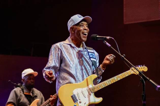June 9, 2024, Chicago, Illinois, USA: Legendary eight times Grammy Award winner Blues musician Buddy Guy has the audience in his palm at the Chicago Blues Festival in Chicago. His mastery of the guitar blended with a sense of humor endears him to the thousands of people who came to see him at the Pritzker Pavillion in Chicago. PICTURED: BUDDY GUY Chicago USA - ZUMAh86_ 20240609_fap_h86_075 Copyright: xKarenxI.xHirschx
