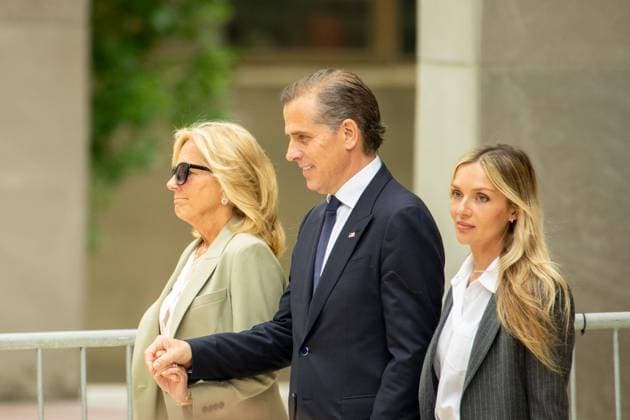 Hunter Biden walks from federal court with his wife Melissa Cohen Biden and first lady Jill Biden (L) after being found guilty on federal gun charges on Tuesday, June 11, 2024, in Wilmington, Delaware.  WIL2024061127 DavidxMuse