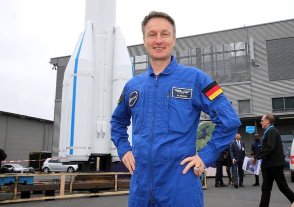ESA-Astronaut Matthias Maurer an der ILA in Berlin. ILA 2024. ILAInternationale Luft- und Raumfahrtausstellung 2024 in Berlin. Die ILA findet vom 05. bis zum 09. Juni 2024 auf dem Gelände des Flughafen Berlin-Brandenburg (BER) statt. Berlin Berlin Deutschland *** ESA astronaut Matthias Maurer at the ILA in Berlin ILA 2024 ILAInternational Aerospace Exhibition 2024 in Berlin The ILA will take place from June 5 to 9, 2024 on the grounds of Berlin Brandenburg Airport BER Berlin Berlin Berlin Germany
