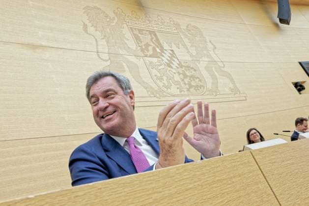 Bilder des Jahres 2024, News 06 Juni News Themen der Woche KW24 News Bilder des Tages Markus Söder , CSU. 22. Plenarsitzung des Landtags. Der Bayerische Ministerpräsident Dr. Markus Söder, CSU, an seinem Platz auf der Regierungsbank. München Bayern Deutschland *** Markus Söder , CSU 22 Plenary Session of the State Parliament The Bavarian Prime Minister Dr. Markus Söder, CSU, at his seat on the government bench Munich Bavaria Germany Copyright: xRolfxPossx