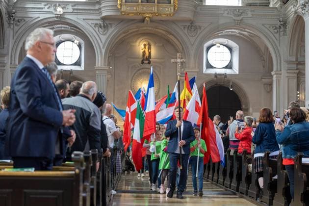 The German Bishops Conference and the Evangelical Church in Germany EKD have invited to an ecumenical service in St. Michaels Church in Munich on the day of the opening match of the Copyright: epd-bild TheoxKlein epd-Gottesdienst_EM2-kopieren