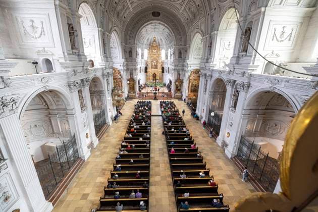 The German Bishops Conference and the Evangelical Church in Germany EKD have invited to an ecumenical service in St. Michaels Church in Munich on the day of the opening match of the Copyright: epd-bild TheoxKlein 240614_TK_Gottesdienst_45