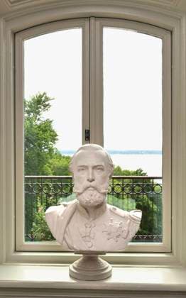 SOFIERO 20240605 Sofiero slott utanför Helsingborg har ater öppnat efter en omfattande renovering. Nu är slottet aktuellt med utställningarna Sagan om Sofiero fran kungligt slott till folkets trädgard samt Astrid Lindgren fantasins landskap. SOFIERO SVERIGE x10030x *** SOFIERO 20240605 Sofiero Castle outside Helsingborg has reopened after an extensive renovation Now the castle is up to date with the exhibitions The story of Sofiero from royal castle to the peoples garden and Astrid Lindgrens fantasy landscape SOFIERO SWEDEN x10030x  Copyright: xJONASxEKSTRÖMERx SOFIERO cluyPptQUjs