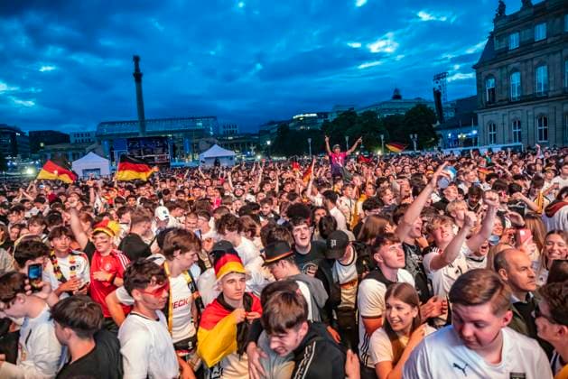 Public viewing in Stuttgart Germany Scotland 5 1 25,000 people celebrate the German national soccer team on the fan mile on Schlossplatz Motto for UEFA EURO 2024 The whole city a stadium 14 06 2024 Stuttgart, Baden Württemberg, Germany, Europe