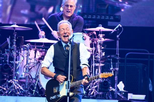 Entertainment Themen der Woche KW24 Entertainment Bilder des Tages Bruce Springsteen and The E Street Band Concert In Madrid Bruce Springsteen perform on stage during Bruce Springsteen and The E Street Band Concert at Civitas Metropolitano Stadium on June 14, 2024 in Madrid, Spain Photo by IMAGO MPG Madrid Civitas Metropolitano Stadium Madrid Spain  Copyright: xMPGx