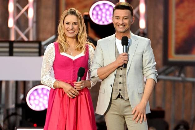 15 06 2024 Bad Kleinkirchheim St Oswald am Hoferriegel in Austria AUT Wenn die Musi spielt Open Air 2024 Stefanie Hertel and Marco Ventre,