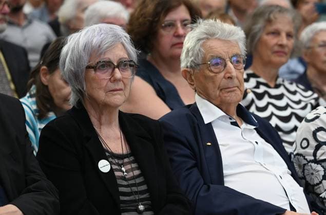 Politiker Gerhart Baum und seine Frau Renate Liesmann-Baum bei der Verleihung des Lew Kopelew Preis für Frieden und Menschenrechte 2023 2024 *** Politician Gerhart Baum and his wife Renate Liesmann Baum at the award ceremony for the Lev Kopelev Prize for Peace and Human Rights 2023 2024