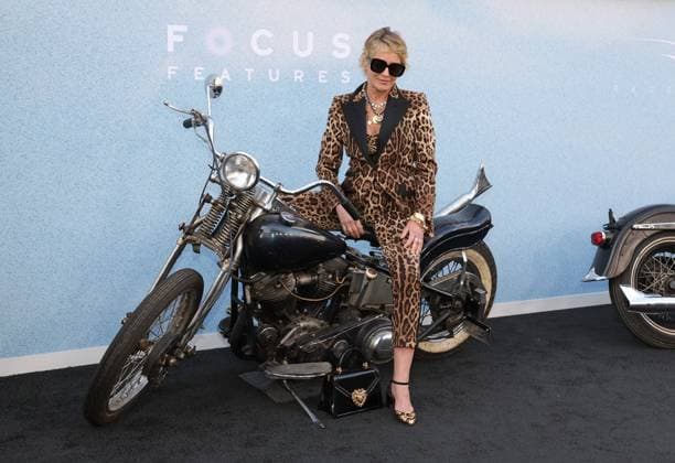Bilder des Jahres 2024, Entertainment 06 Juni Entertainment Themen der Woche KW25 Entertainment Bilder des Tages HOLLYWOOD, CA - JUNE 17: Sharon Stone at The Bikeriders LA Premiere at the TCL Chinese Theater in Hollywood,, California on June 17, 2024. Copyright: xFayexSadoux