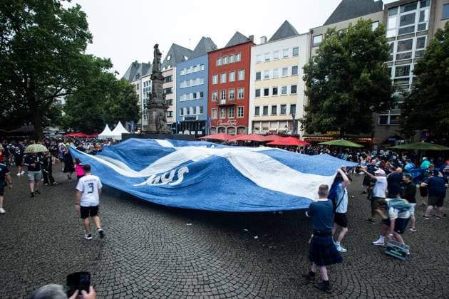 UEFA EURO 2024 in Cologne, Public Viewing in Cologne, Fan Zone at Heumarkt, Altermarkt Although Public Viewing was canceled, fans of Scotland UEFA EURO 2024 in Cologne, Public Viewing in Cologne, Fan Zone at Heumarkt, Altermarkt Cologne Downtown NRW Germany Copyright: xBEAUTIFULxSPORTS Buriakovx
