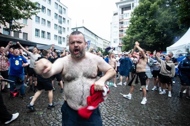UEFA EURO 2024 in Cologne, Public Viewing in Cologne, Fan Zone at Heumarkt, Altermarkt Although Public Viewing was canceled, fans of Scotland UEFA EURO 2024 in Cologne, Public Viewing in Cologne, Fan Zone at Heumarkt, Altermarkt Cologne Downtown NRW Germany Copyright: xBEAUTIFULxSPORTS Buriakovx