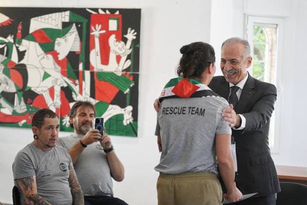 News Themen der Woche KW25 News Bilder des Tages Palestine Embassy celebrates an act of recognition to humanitarian work of Open Arms in Gaza - Madrid The Ambassador of Palestine in Spain Mr. Husni Abdel Wahed (1r), during an act of recognition of the Embassy of Palestine in Spain to the humanitarian work of Open Arms in Gaza, on June 19, 2024, in Madrid, Spain. During the event, special tribute was paid to the crew of the Open Arms ship that participated in the opening of a humanitarian sea corridor to Gaza. The mission was carried out in March and April of this year, in collaboration with World Central Kitchen (WCK). The operation was abruptly interrupted by the Israel Defense Forces (IDF) attack, which killed seven people from the WCK team. Photo by Fernando Sánchez Europa Press ABAC  Copyright: xEuropaxPress ABACAx