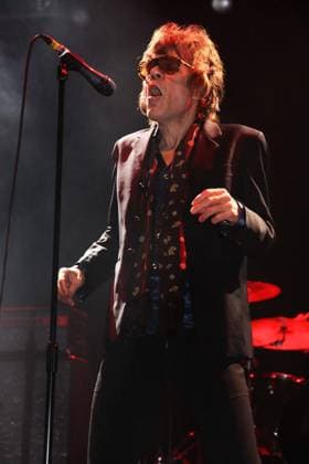 New York Dolls Play London Original New York Dolls vocalist David Johansen, guitarist Sylvain Sylvain and fellow guitarist Steve Conte on stage at London s Forum on 4 December 2009 Photo by ,  Copyright: xMarkxAllanx xAvalonx 0546868502
