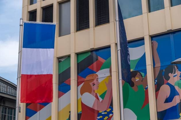 Arrival of the French national team at the Hyperion Hotel in Leipzig Tomorrow the L equipe tricolore will play against Holland National coach is Didier Dechamps Arrival France