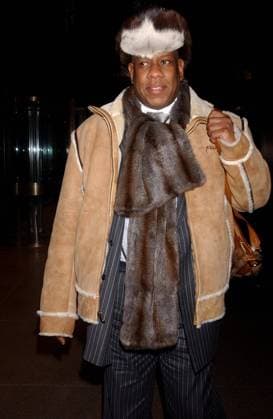 SEEN AT MERCEDES BENZ FASHION WEEK NY ANDRE LEON TALLEY SEEN WALKING ON PARK AVENUE DURING MERCEDES BENZ FASHION WEEK. NEW YORK CITY. 13 FEBRUARY 2003. PICTURES DENNIS VAN TINE,  Copyright: xDennisxVanxTinex xAvalonx 0549043286