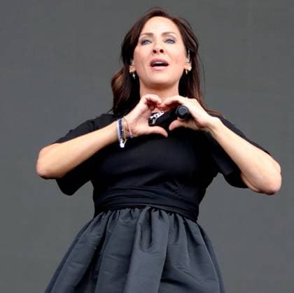 Bilder des Jahres 2024, Entertainment 06 Juni Entertainment Themen der Woche KW25 Entertainment Bilder des Tages Isle of Wight Festival 2024 at Seaclose Park. Featuring: Natlie Imbruglia Where: Newport, United Kingdom When: 22 Jun 2024 Credit: Mark Cavill Cover Images EDITORIAL USE ONLY. NOT FOR USE BY NEWSPAPERS BASED IN THE UK. Copyright: xMarkxCavillx coverimg53874341