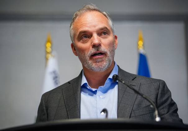 June 24, 2024, Regina, Sk, Canada: Colin Gruending, Executive Vice President of Enbridge, speaks during a press conference about a wind energy project in Saskatchewan in Regina, Monday, June 24, 2024. Regina Canada  - ZUMAc35_ 20240624_zaf_c35_015 Copyright: xHeywoodxYux