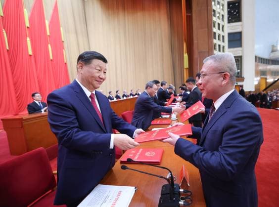 (240624) -- BEIJING, June 24, 2024 -- Xi Jinping and other leaders of the Communist Party of China and the state, together with the two winners of the national top sci-tech award, present certificates to representatives of winners of the State Natural Science Award, the State Technological Invention Award, the State Scientific and Technological Progress Award and the International Science and Technology Cooperation Award at the Great Hall of the People in Beijing, capital of China, June 24, 2024. A meeting conflating the national sci-tech conference, the national science and technology award conference, and the general assemblies of the members of the Chinese Academy of Sciences and the Chinese Academy of Engineering was held here on Monda